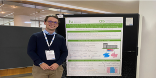 Johannes with his poster at the DGK 2023