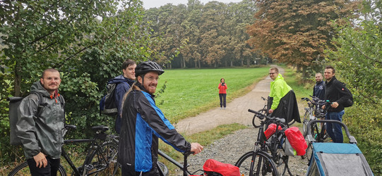 Group while cycling